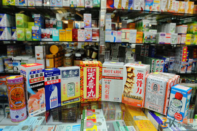 香港购物推荐:选购物美价廉药品日用护肤品必到南华药房